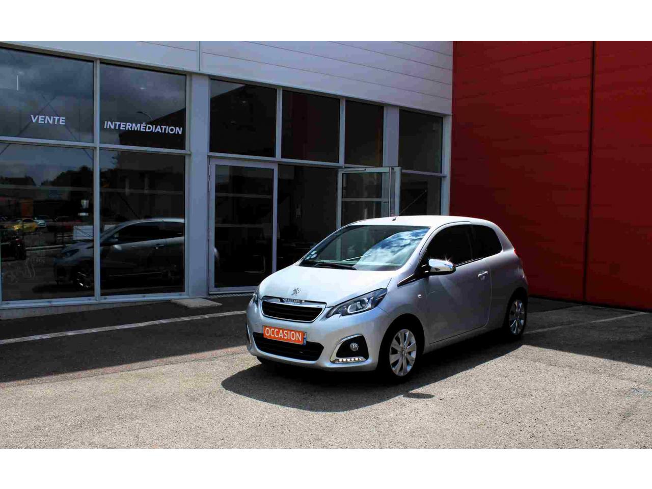 PEUGEOT 108 1.0 VTi  72 CH STYLE 3 Portes
