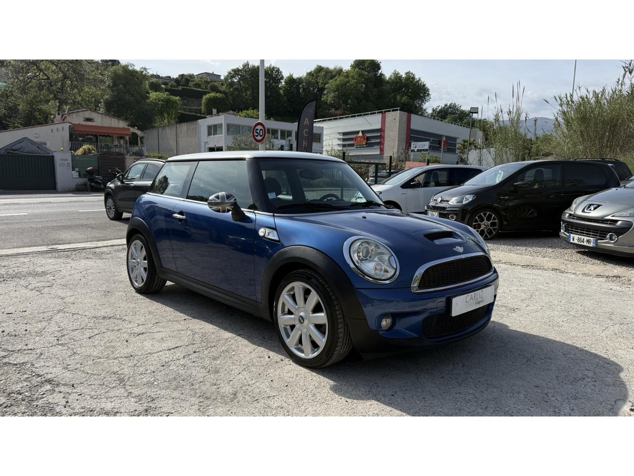 MINI MINI