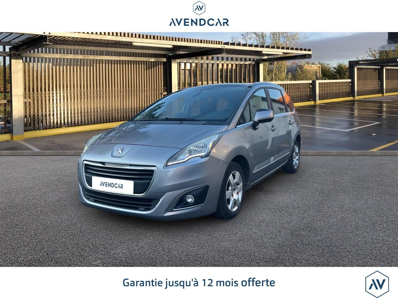 PEUGEOT 5008