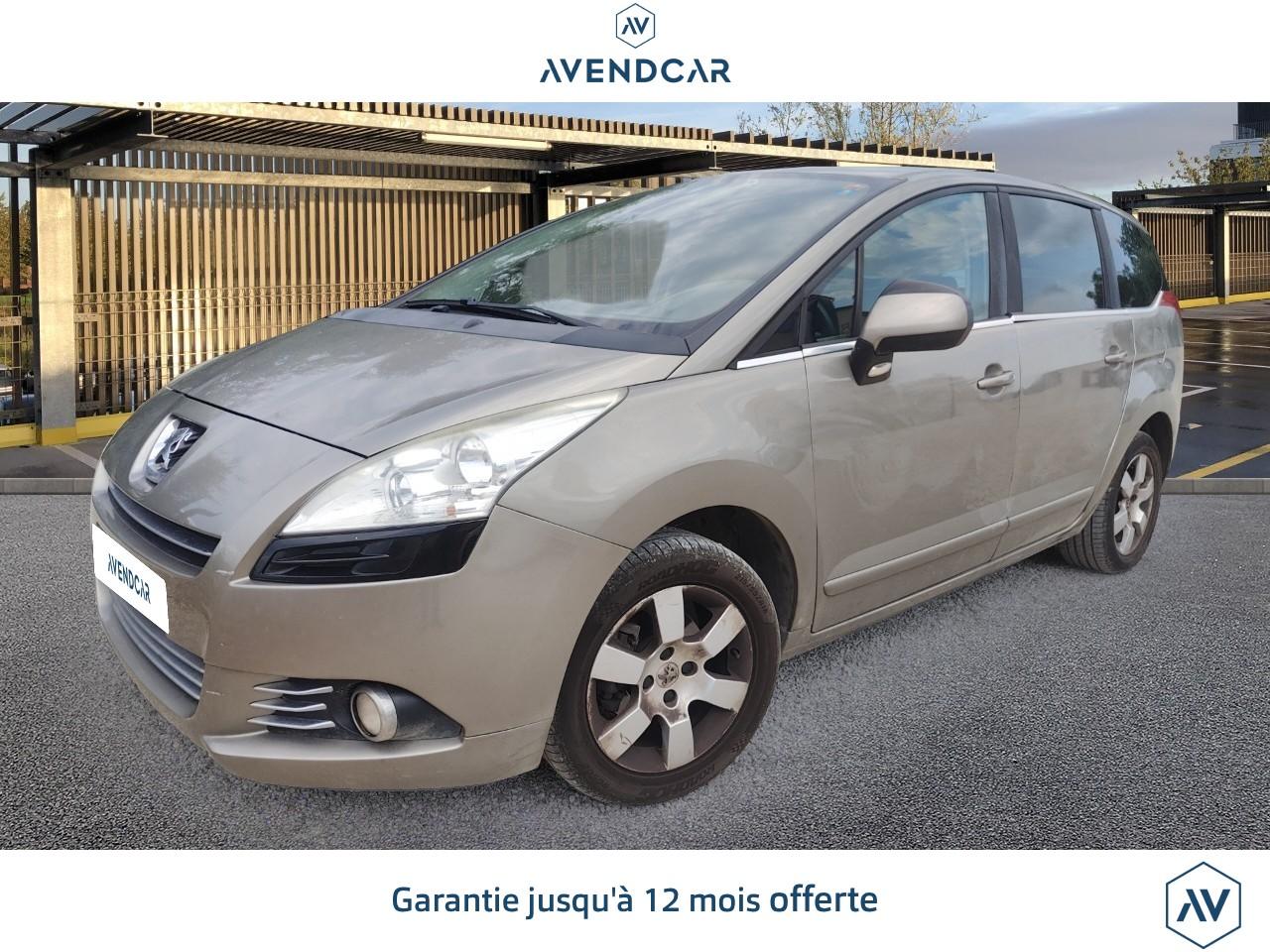 PEUGEOT 5008