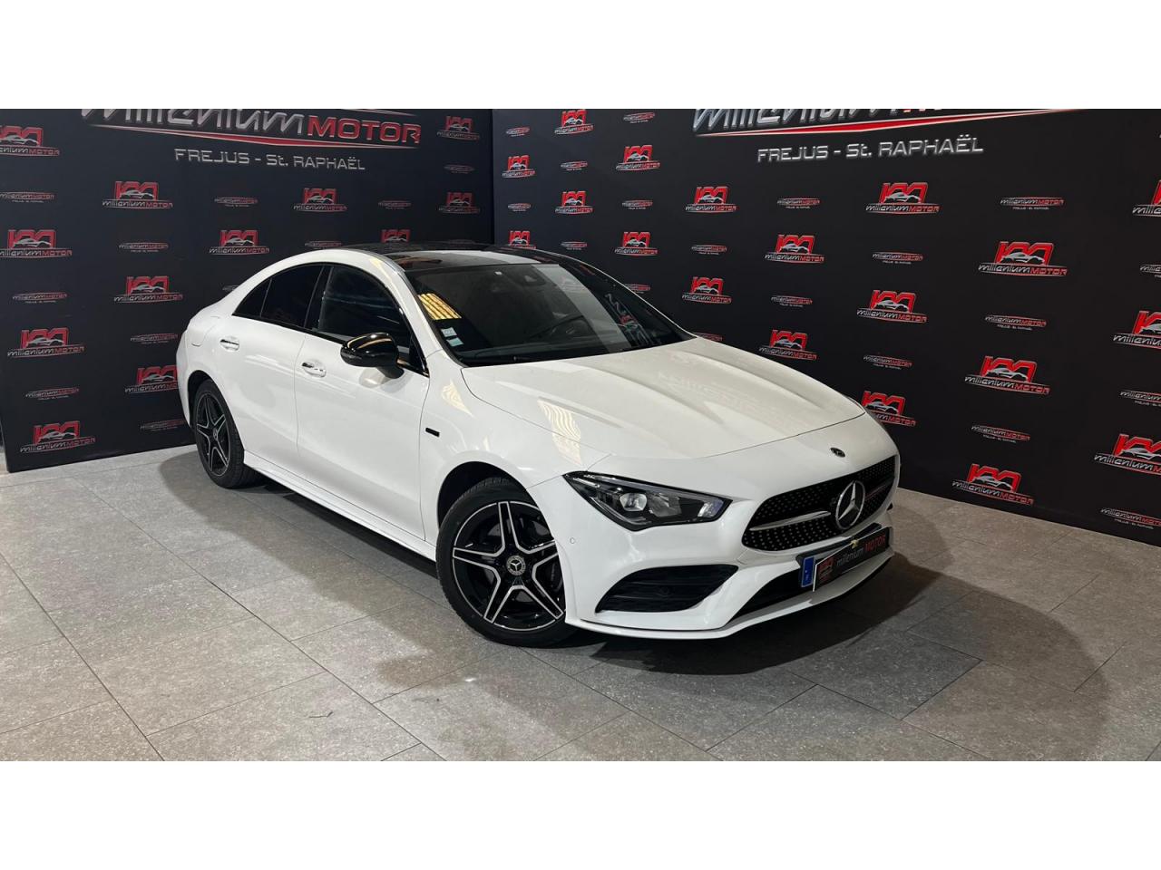 MERCEDES CLA