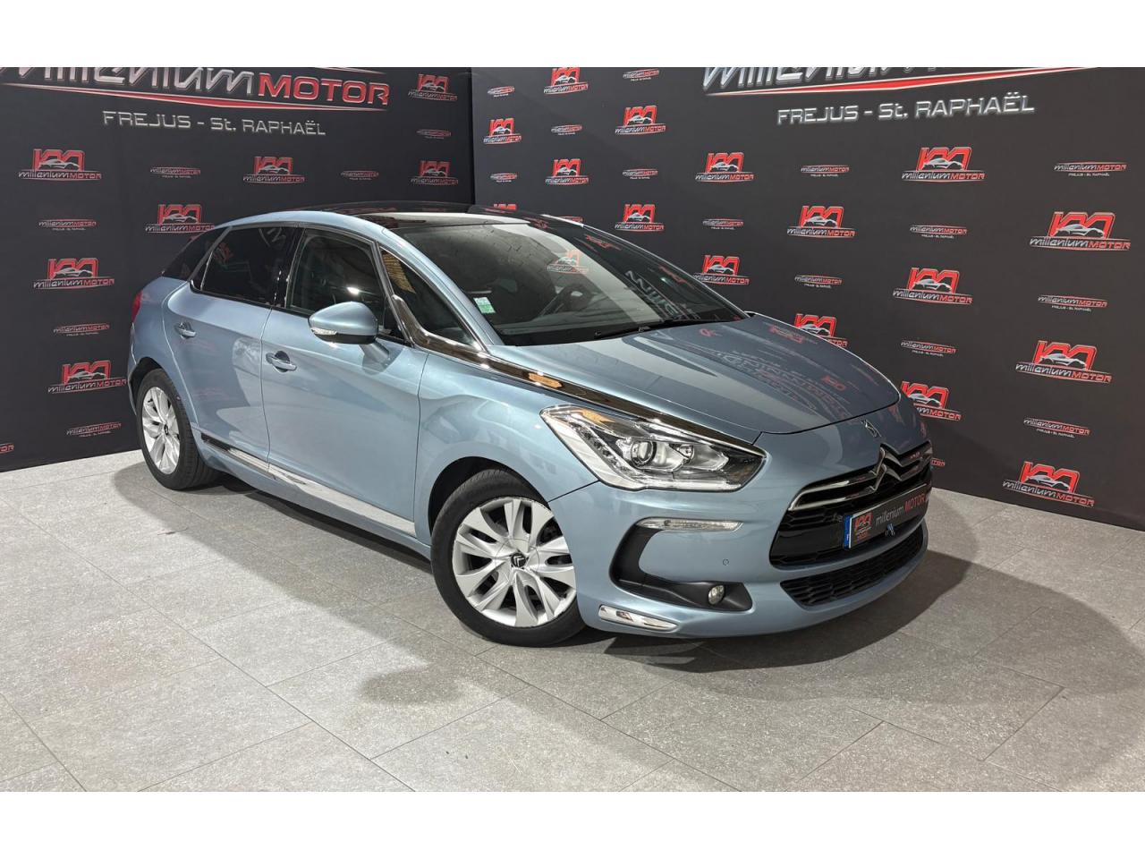 DS DS 5 1.6 e-HDi  - 115ch - BVA So Chic  - garantie 6 mois