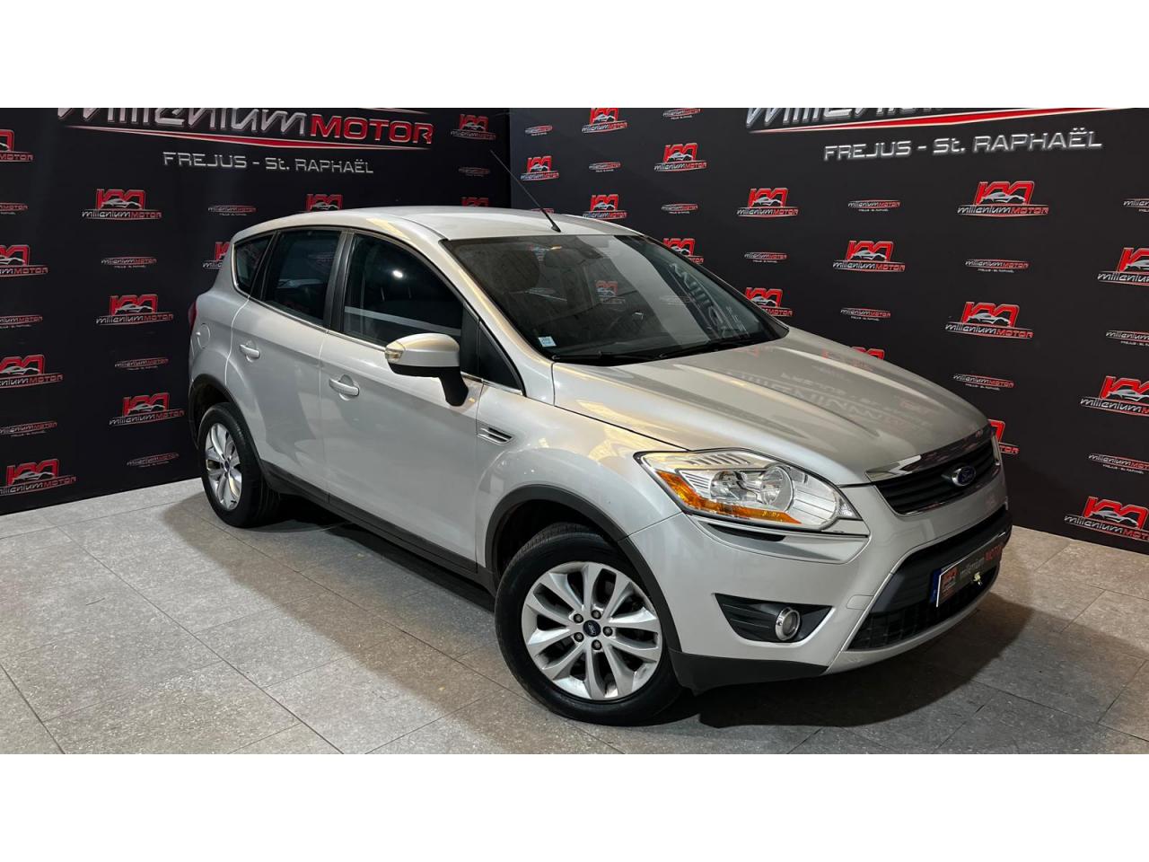 FORD KUGA 2L TDCi - 136ch - 4x4  -  Titanium - Garantie 6 mois