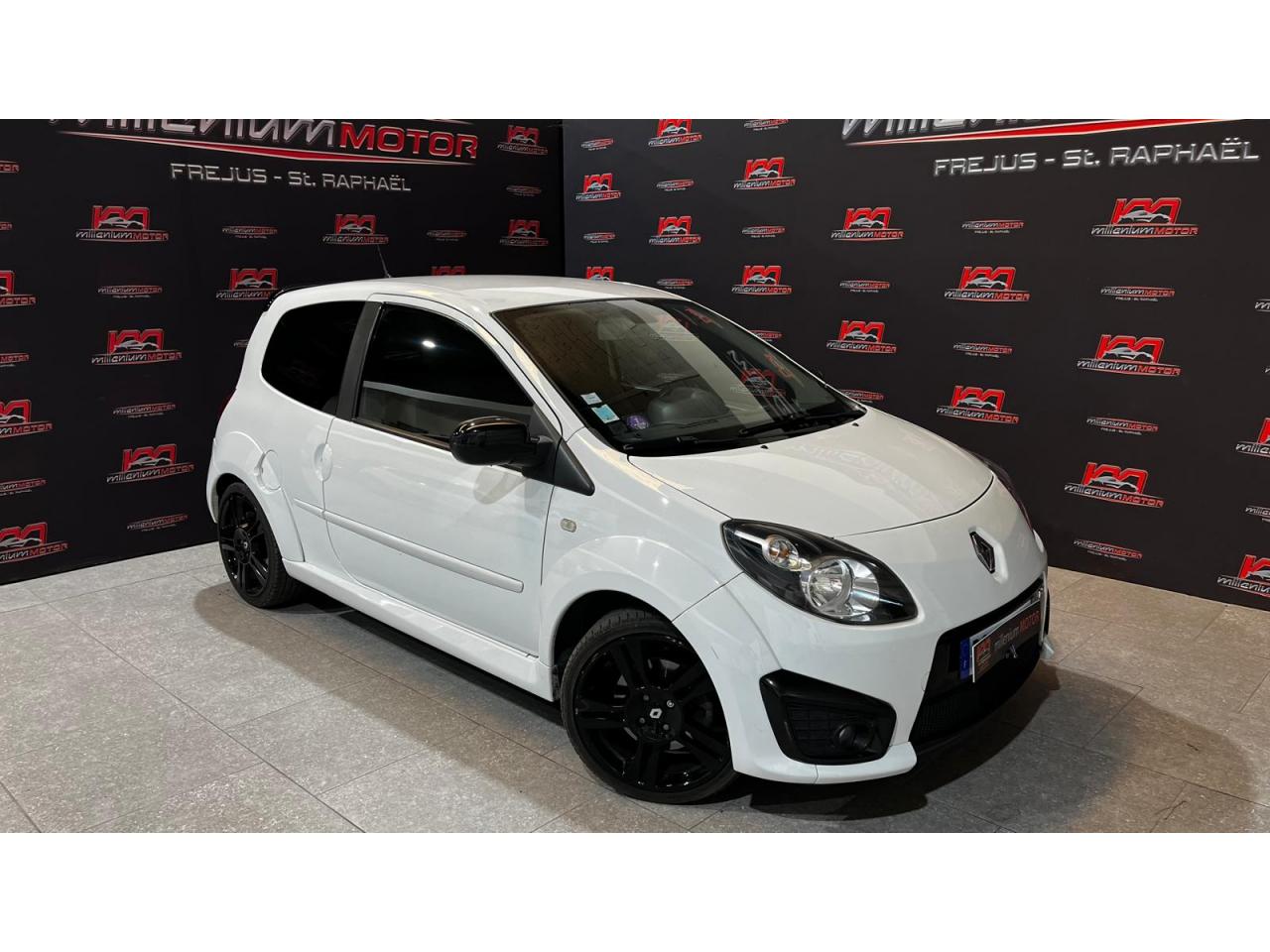 RENAULT TWINGO 1.6i 16V  - 133ch -  RS cup  - garantie 6 mois