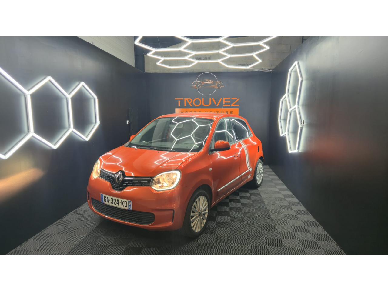 RENAULT TWINGO