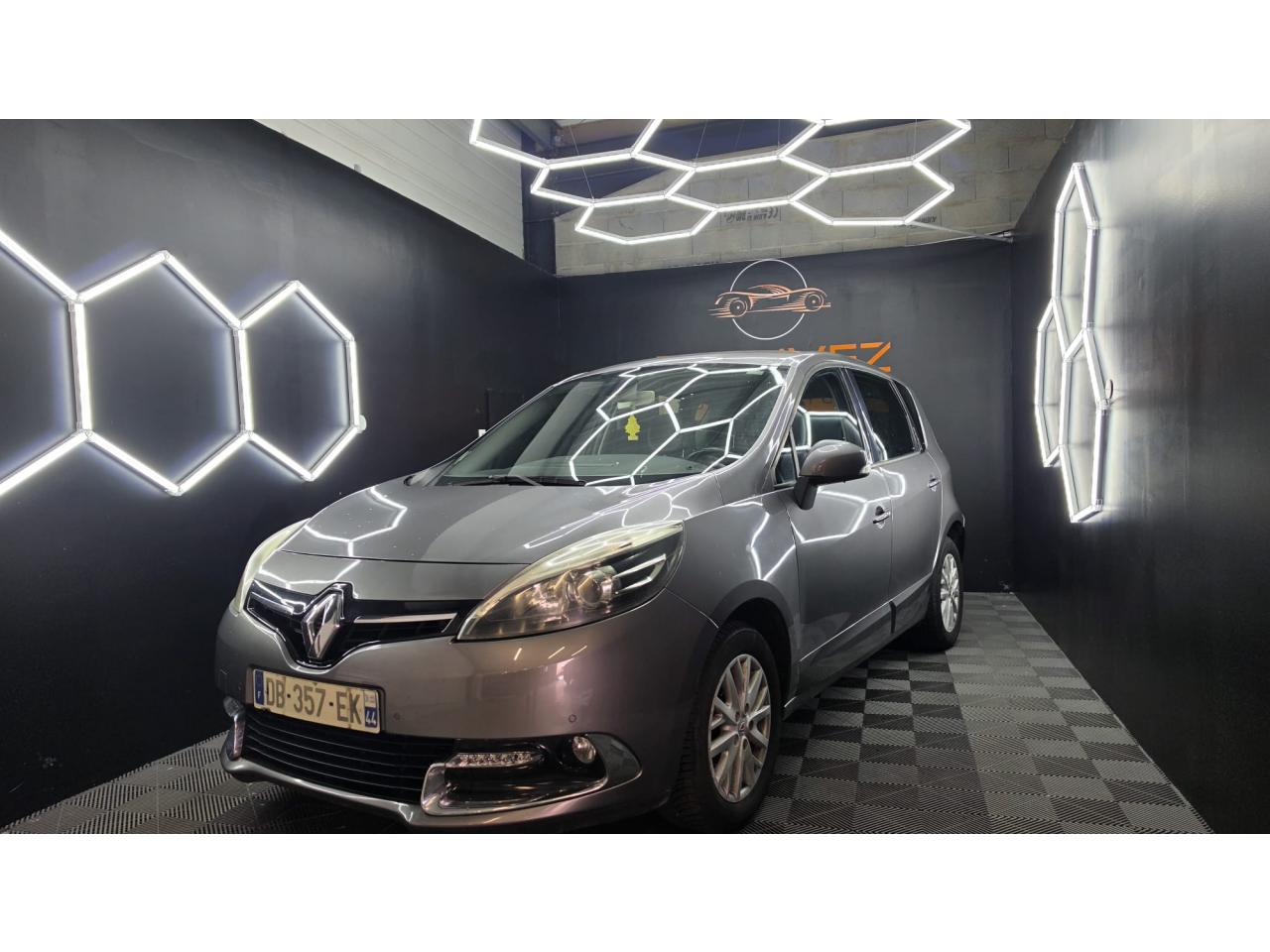 RENAULT SCENIC