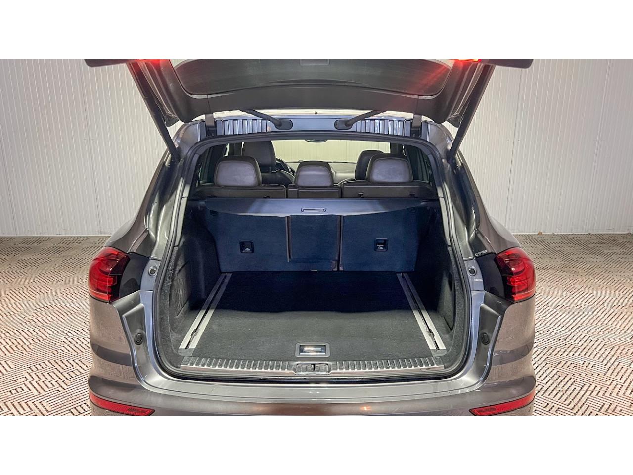 Thumbnail 15