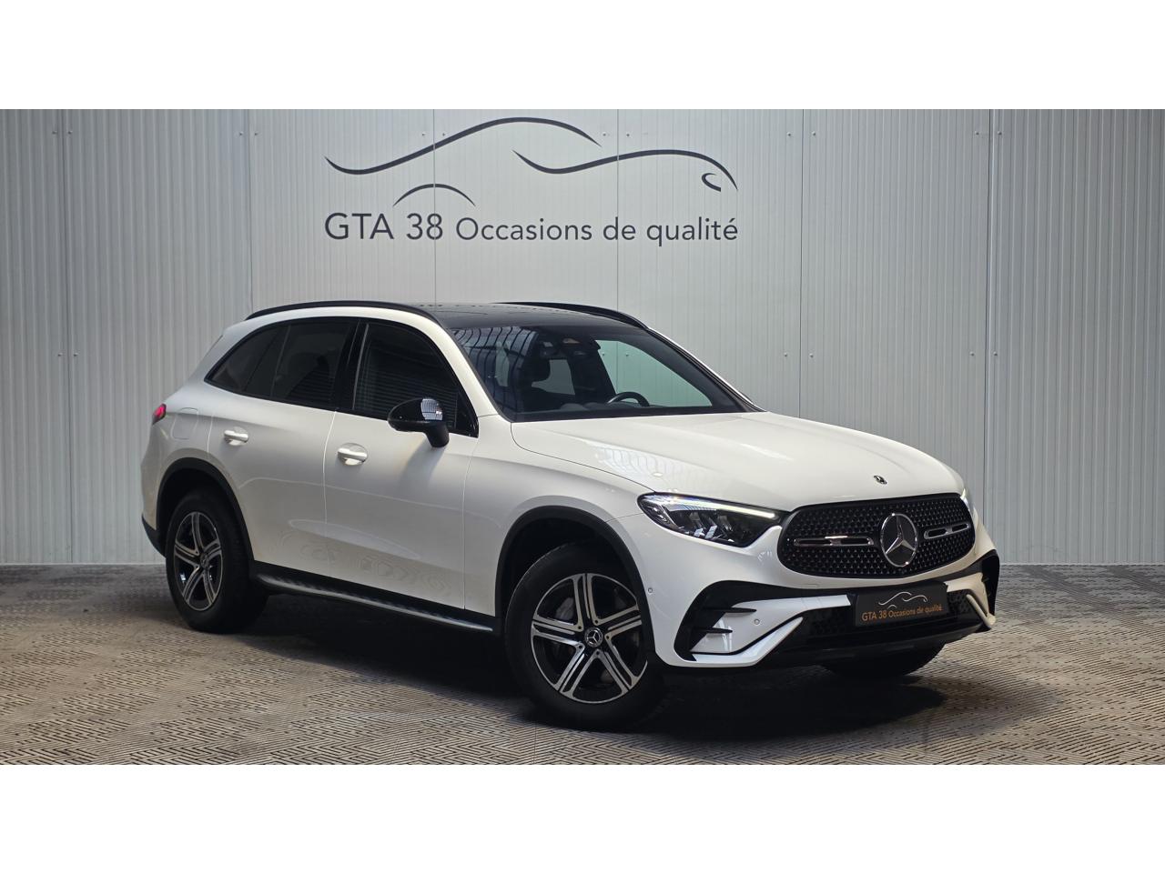MERCEDES GLC