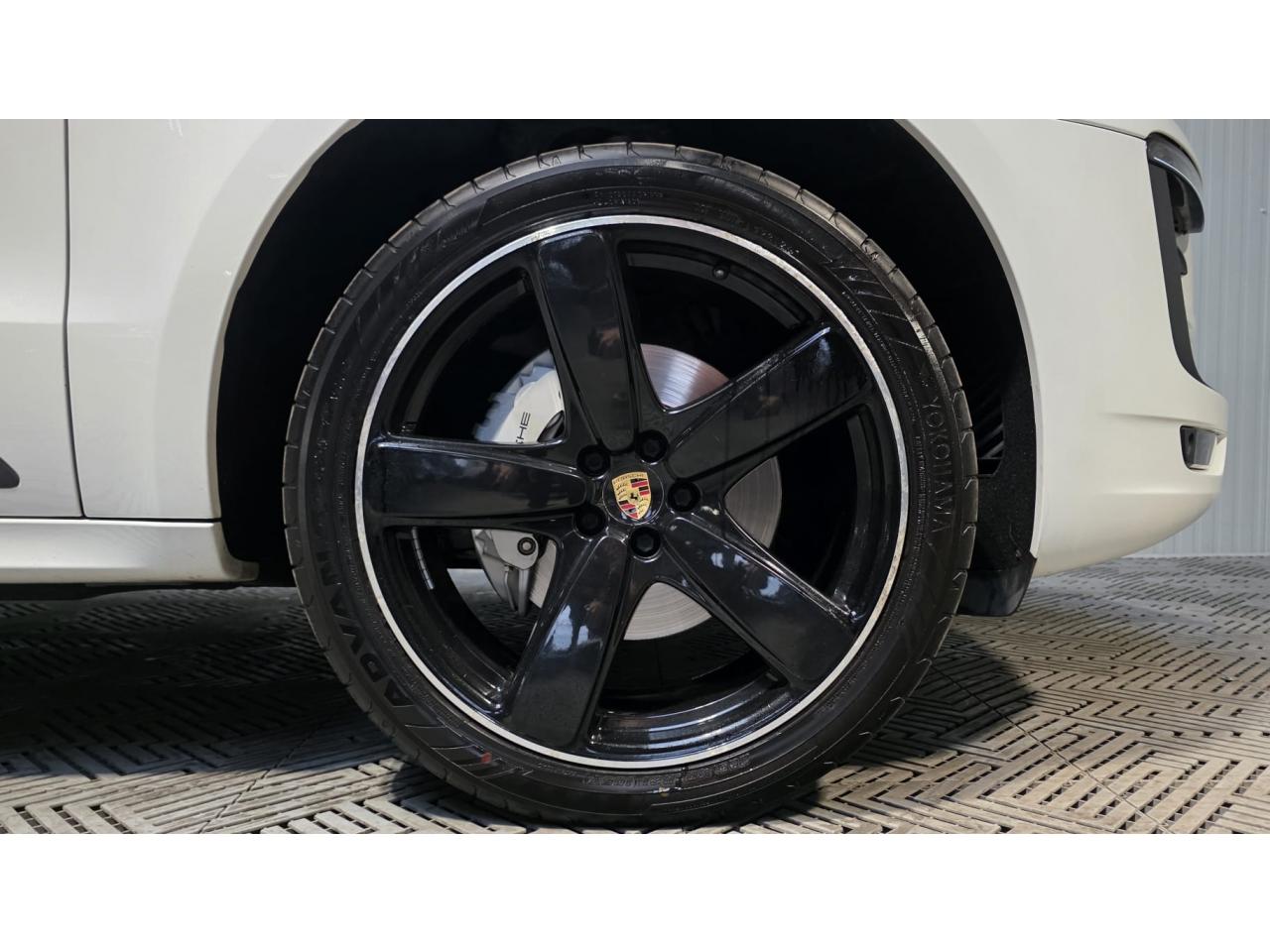Thumbnail 9