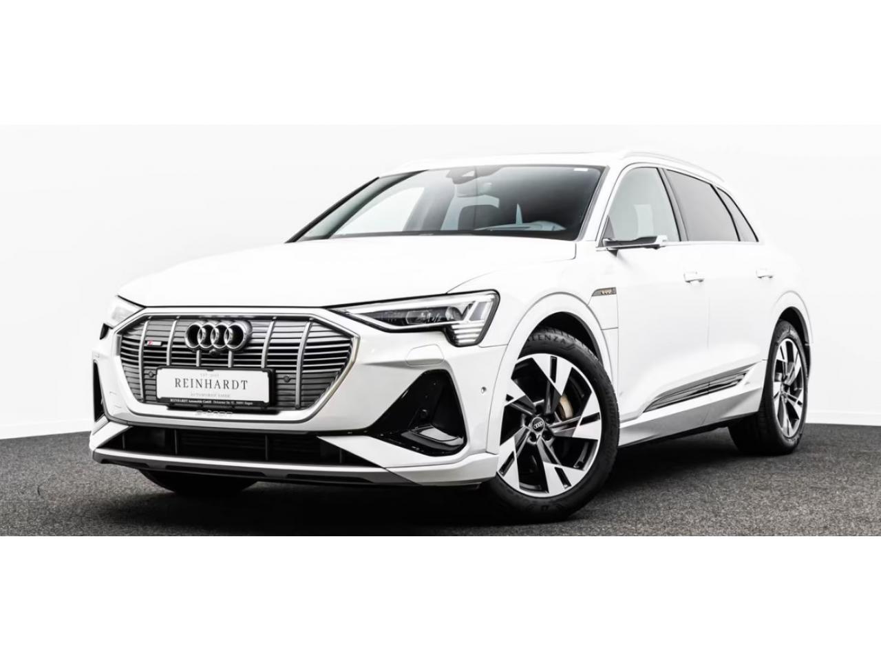 AUDI E-TRON 55 408ch S Line e-quattro - Toit ouvrant- Attelage - Caméra 360 - Matrix