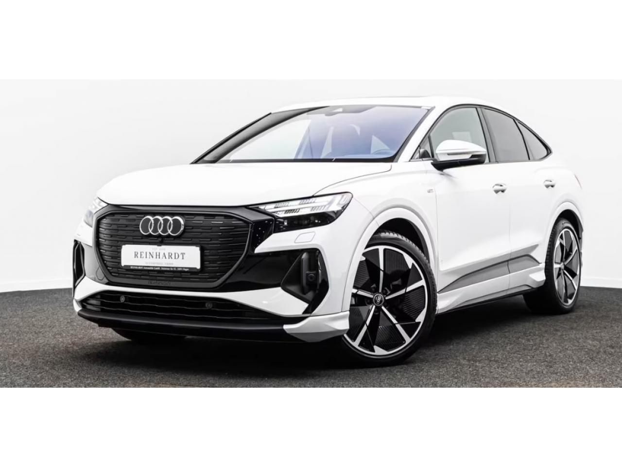 AUDI Q4 e-tron Sportback 50 e-tron 299ch quattro - Toit ouvrant - Sonos - Camera - Matrix