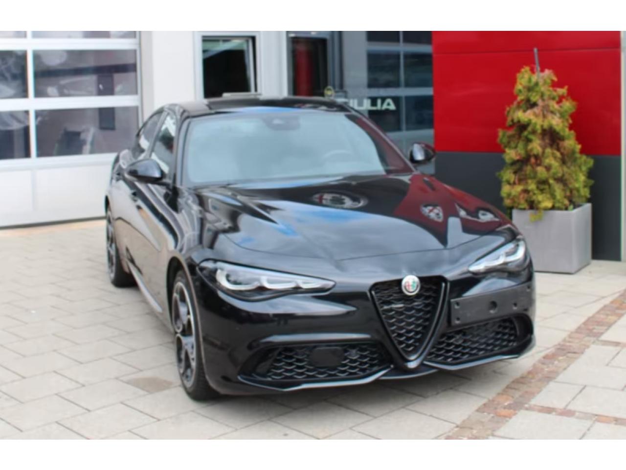ALFA ROMEO GIULIA 2.0 T - 280ch - Competizione Q4