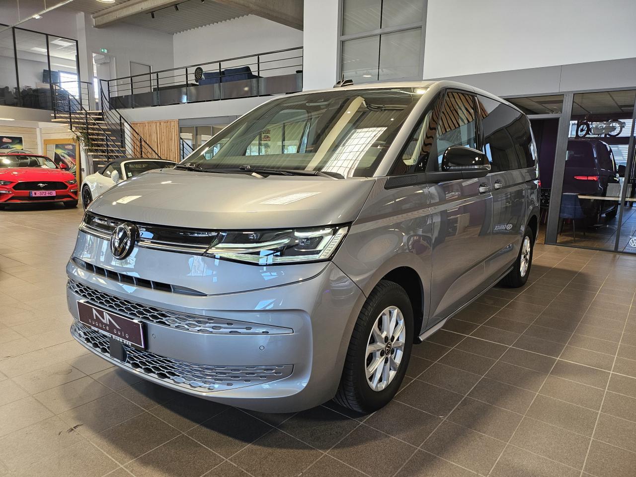 VOLKSWAGEN MULTIVAN T7 2.0 TDI 150 DSG 7PL