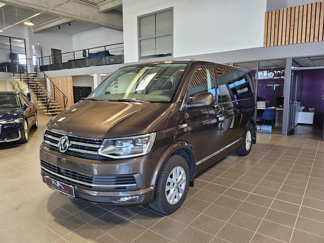 VOLKSWAGEN MULTIVAN T6 2.0 TDI 150 DSG 7PL CONFORTLINE